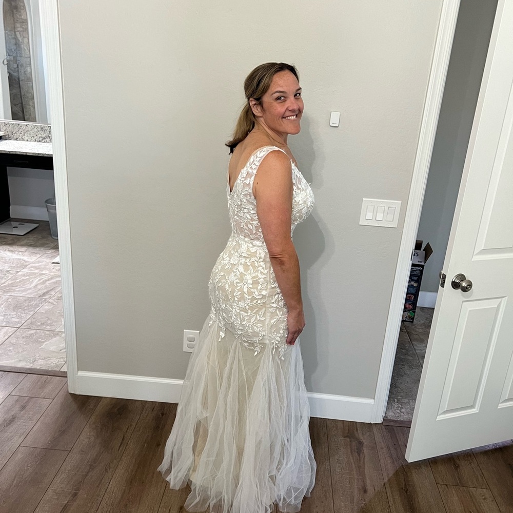 Brand new with tags Baltic Born Marion Bridal Gown